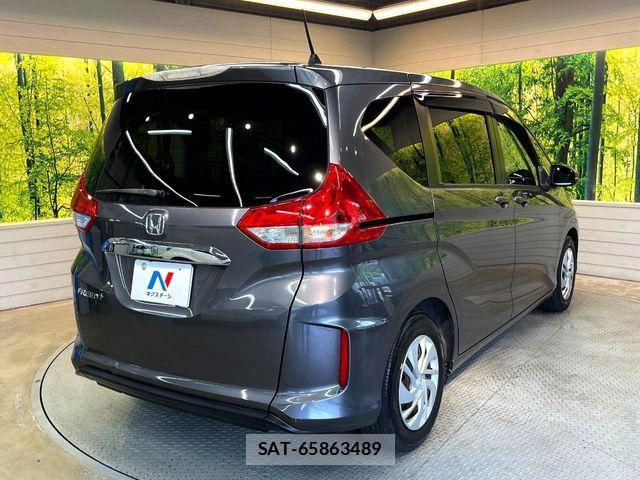 Honda FREED 2017-03 8073849-16