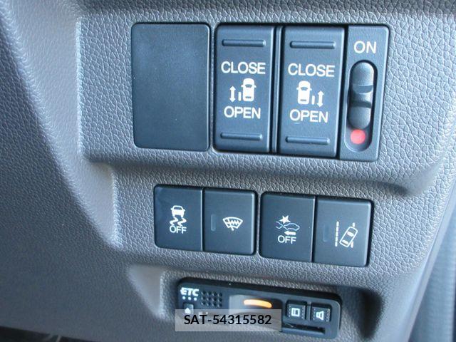 Honda FREED 2022-06 8073848-3