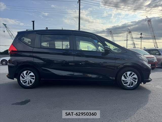 Honda FREED 2022-07 8130290-11
