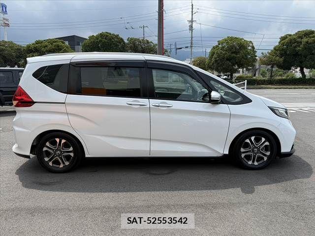 Honda FREED 2020-12 8371686-10