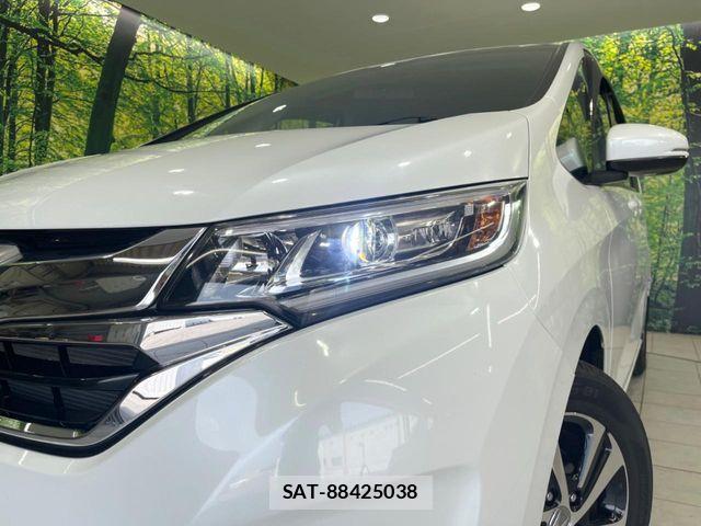 Honda FREED 2017-01 8457558-11