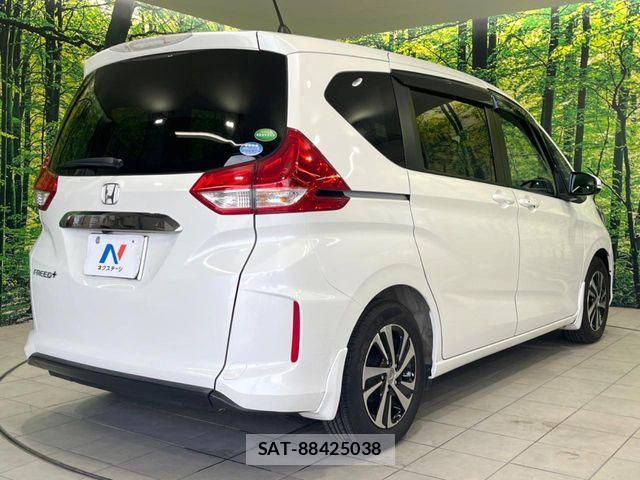 Honda FREED 2017-01 8457558-16