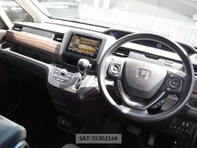 Honda FREED 2023-08 8742354-19
