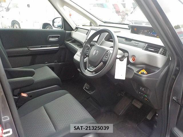 Honda FREED 2018-05 8742355-9