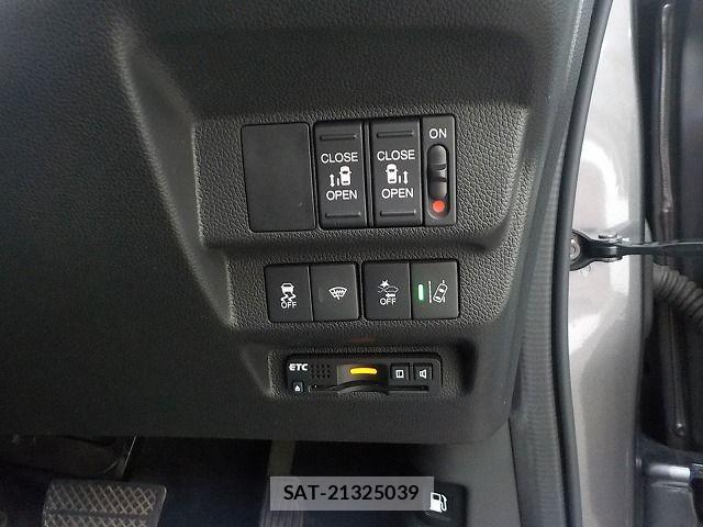 Honda FREED 2018-05 8742355-12