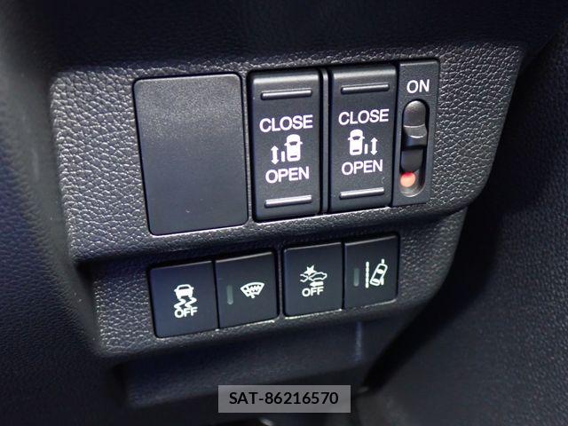 Honda FREED 2023-05 8780396-11