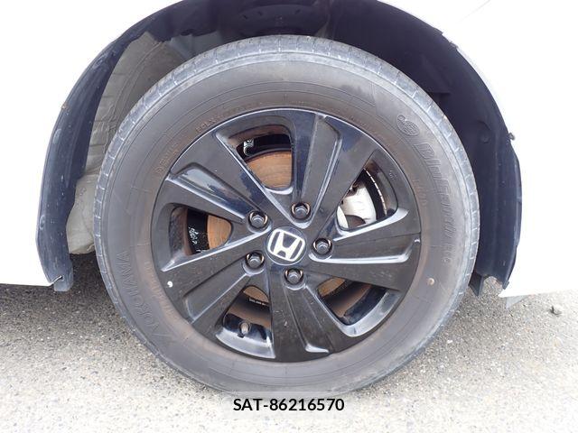 Honda FREED 2023-05 8780396-15