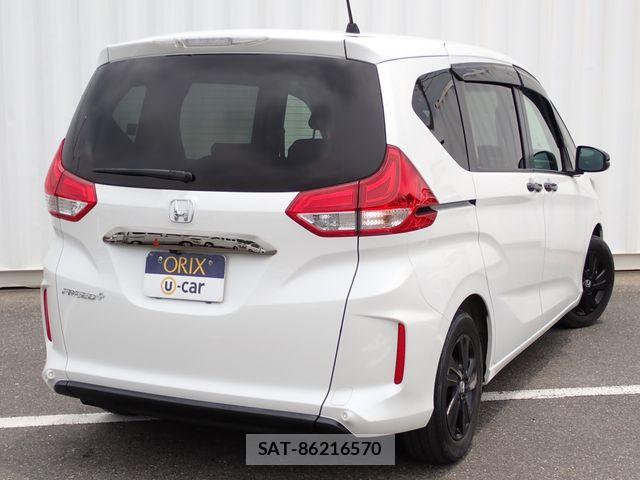 Honda FREED 2023-05 8780396-2
