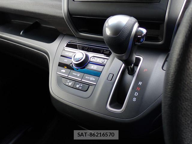 Honda FREED 2023-05 8780396-7