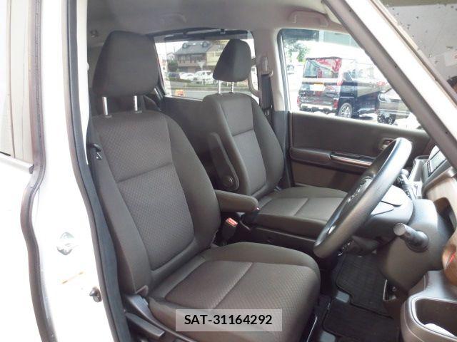 Honda FREED 2023-09 8829199-3