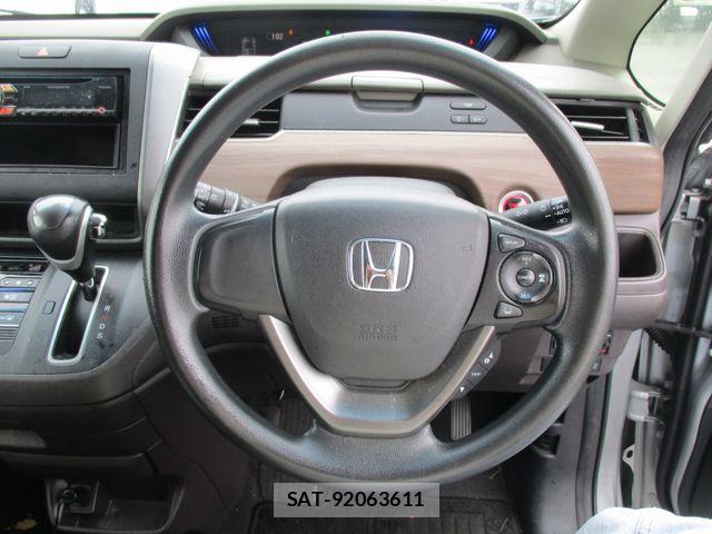 Honda FREED 2020-04 8849146-19