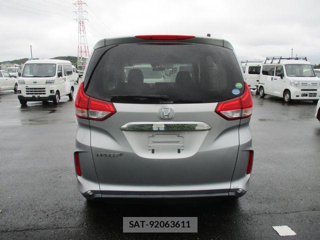 Honda FREED 2020-04 8849146-4