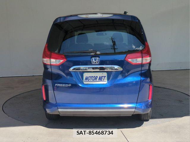 Honda FREED 2017-08 8879896-18