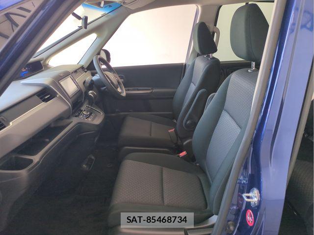 Honda FREED 2017-08 8879896-3