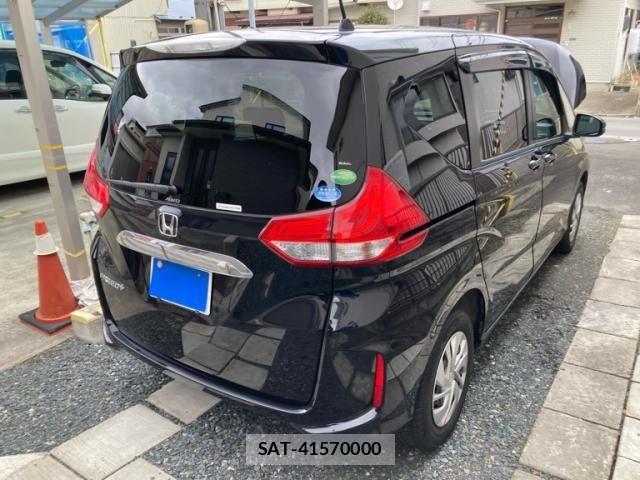 Honda FREED 2018-02 4175577-3
