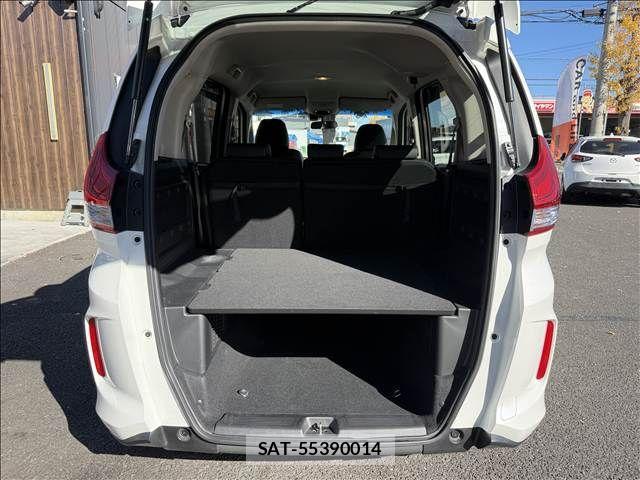 Honda FREED 2016-10 1472564-10