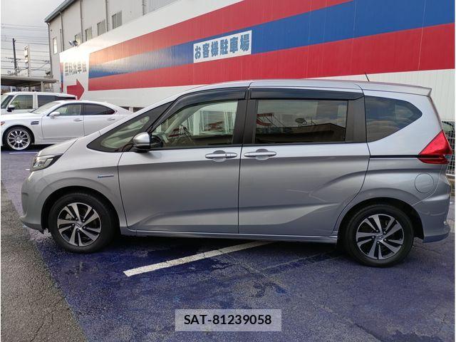 Honda FREED 2018-02 2009215-3
