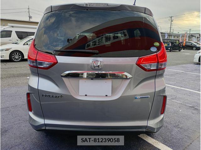 Honda FREED 2018-02 2009215-5