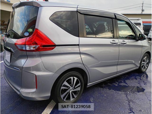 Honda FREED 2018-02 2009215-6