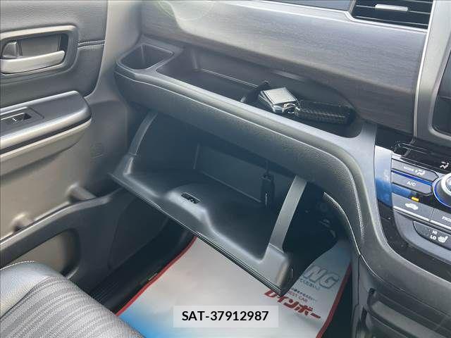Honda FREED 2017-03 4420824-19