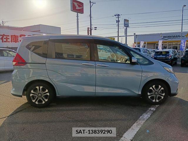 Honda FREED 2021-03 4592809-3