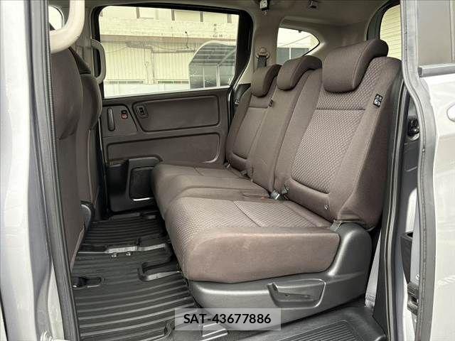 Honda FREED 2023-05 4943543-18