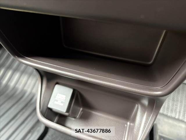 Honda FREED 2023-05 4943543-29