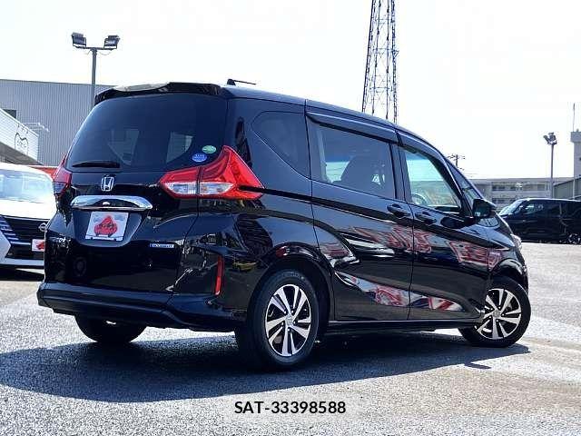 Honda FREED 2017-03 5868248-2