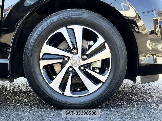 Honda FREED 2017-03 5868248-3