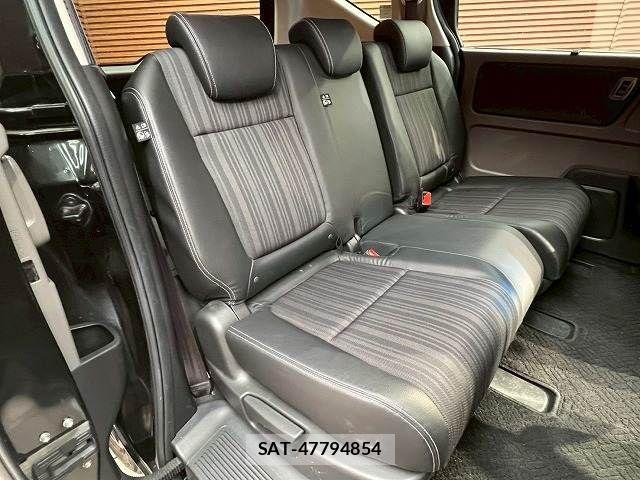 Honda FREED 2017-07 5868253-8