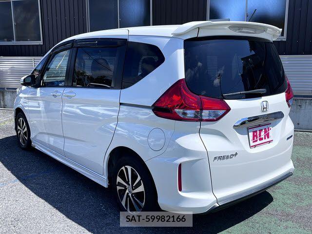 Honda FREED 2017-03 6006884-8