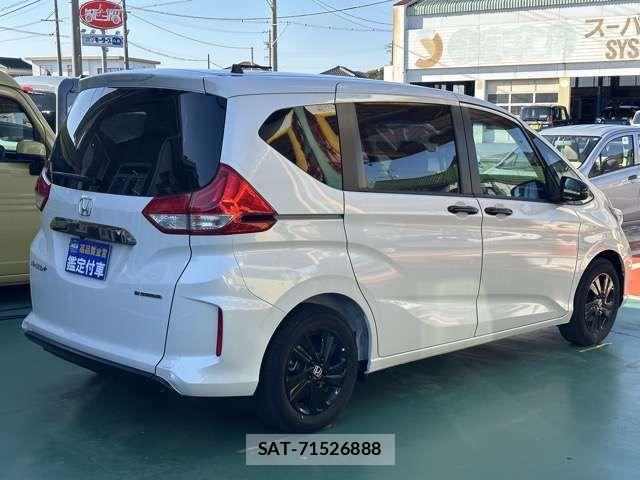 Honda FREED 2024-02 6905677-12
