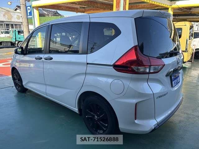 Honda FREED 2024-02 6905677-3