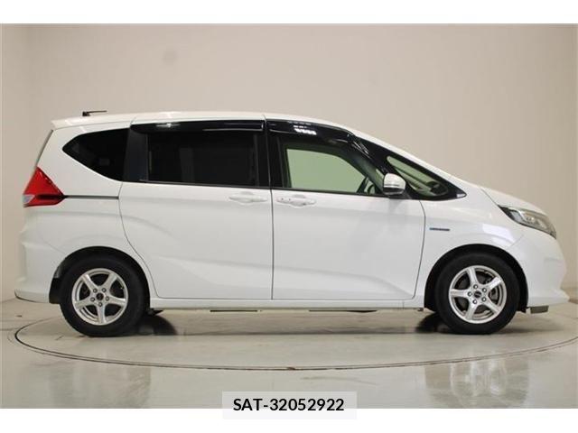 Honda FREED 2018-03 6905690-13