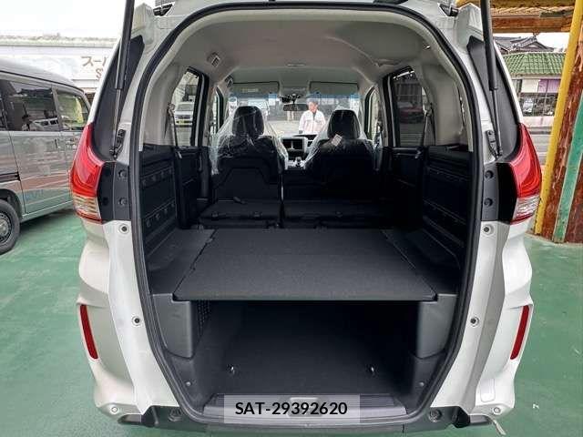 Honda FREED 2024-03 7058678-11