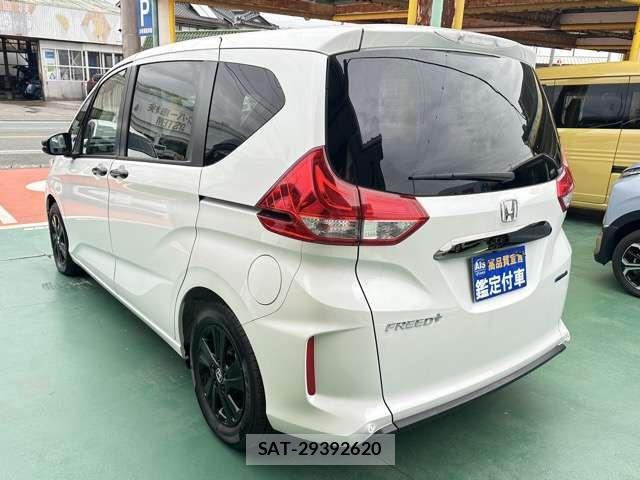 Honda FREED 2024-03 7058678-3