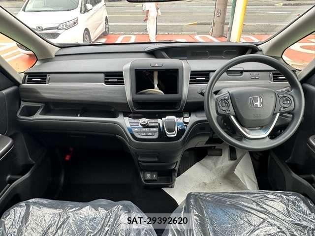 Honda FREED 2024-03 7058678-7