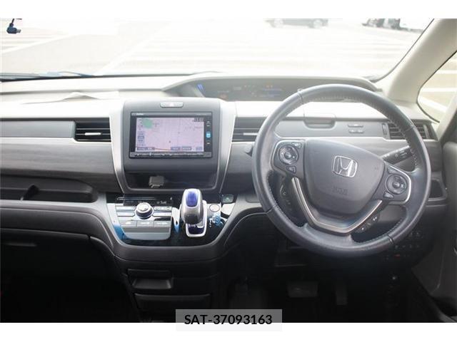 Honda FREED 2017-04 7218962-15