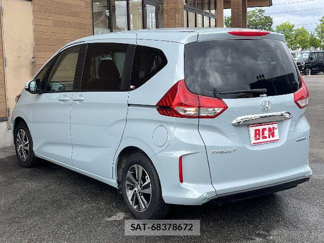 Honda FREED 2023-11 7271949-8