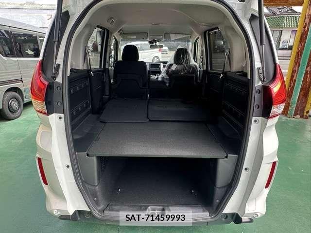 Honda FREED 2024-04 7327222-11