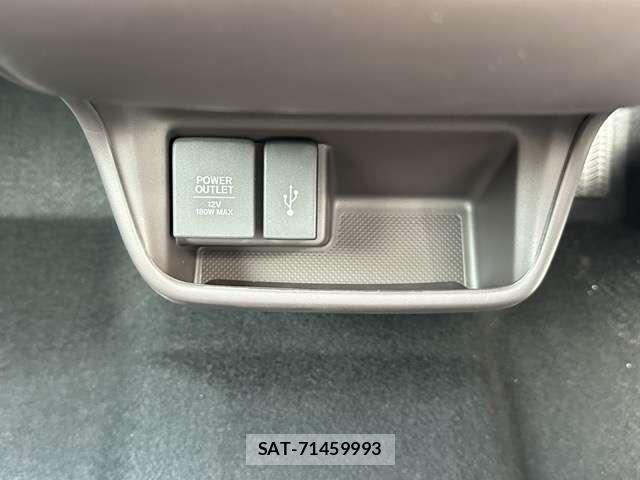Honda FREED 2024-04 7327222-17