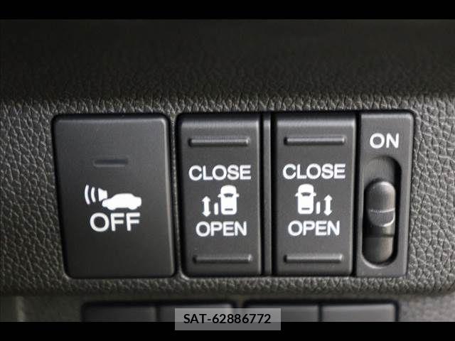 Honda FREED 2017-10 7327228-4