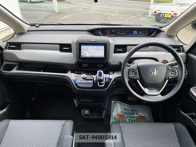 Honda FREED 2017-07 7454524-1