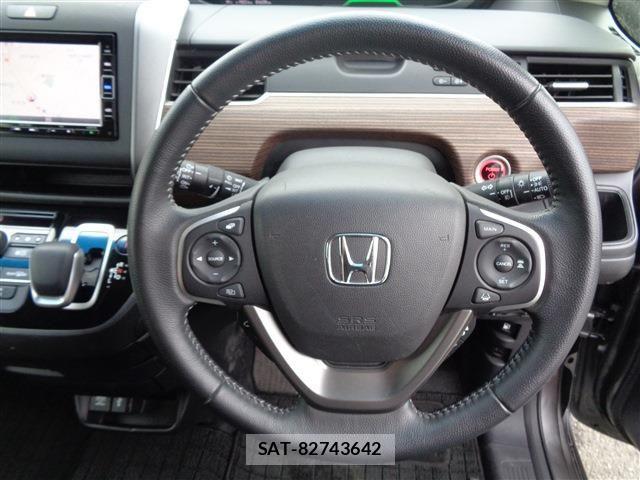 Honda FREED 2022-03 7454523-29