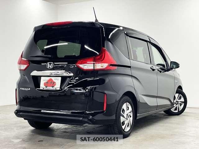 Honda FREED 2022-01 7723617-2