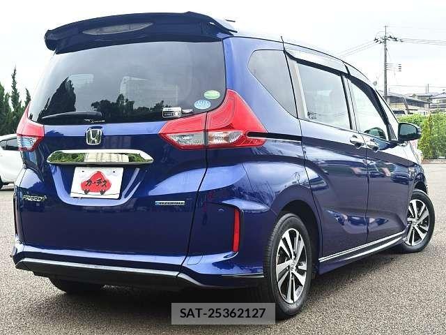 Honda FREED 2017-07 7876605-2