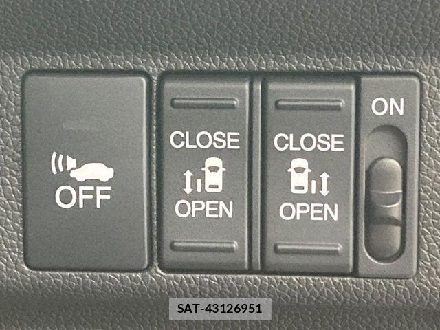 Honda FREED 2019-08 8035709-6
