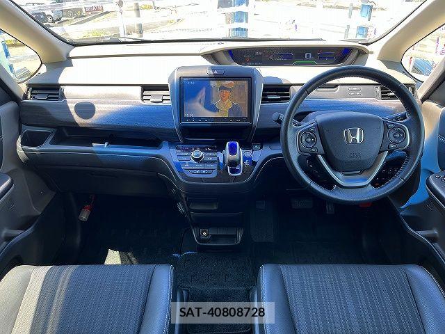Honda FREED 2017-11 8035715-1
