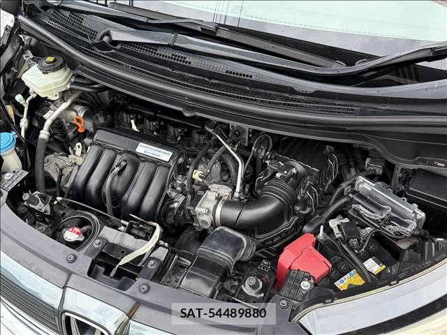 Honda FREED 2018-06 8073850-19