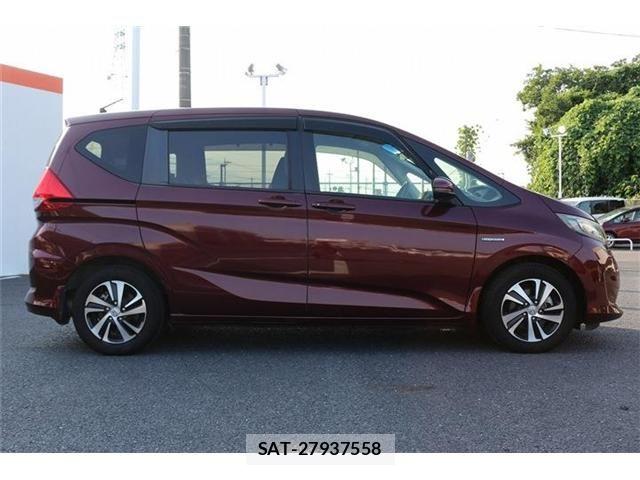 Honda FREED 2016-11 8130292-7